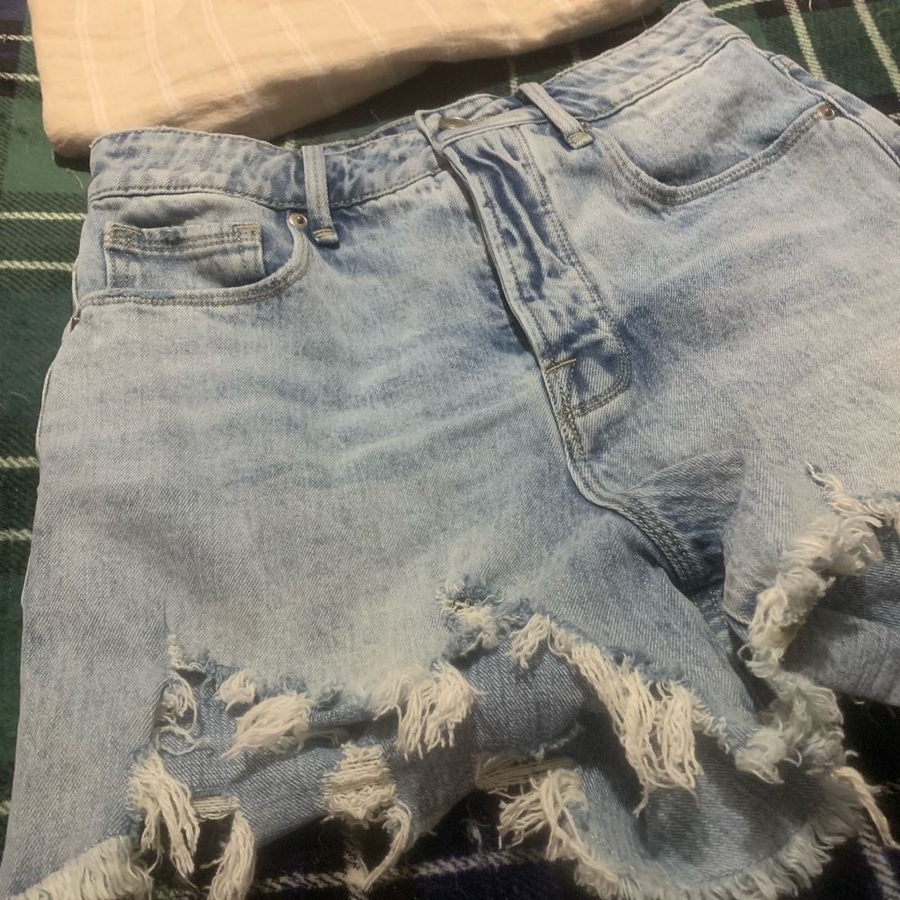 Good American denim short Bombshell